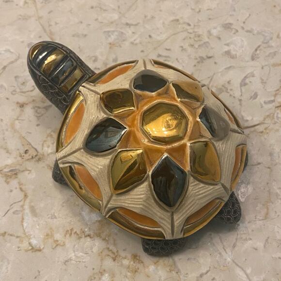 RARE De Rosa Rinconada Tortoise Ceramic Turtle Figurine Handmade Uruguay Gold 4” - Picture 8 of 9